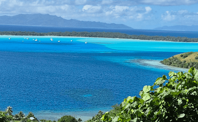 circuit-polynésie-française-vue-sur-le-lagon-de-Bora-Bora